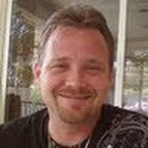 Meet your Posher, Dennis